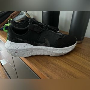 Nike Mens Crater Impact Shoe